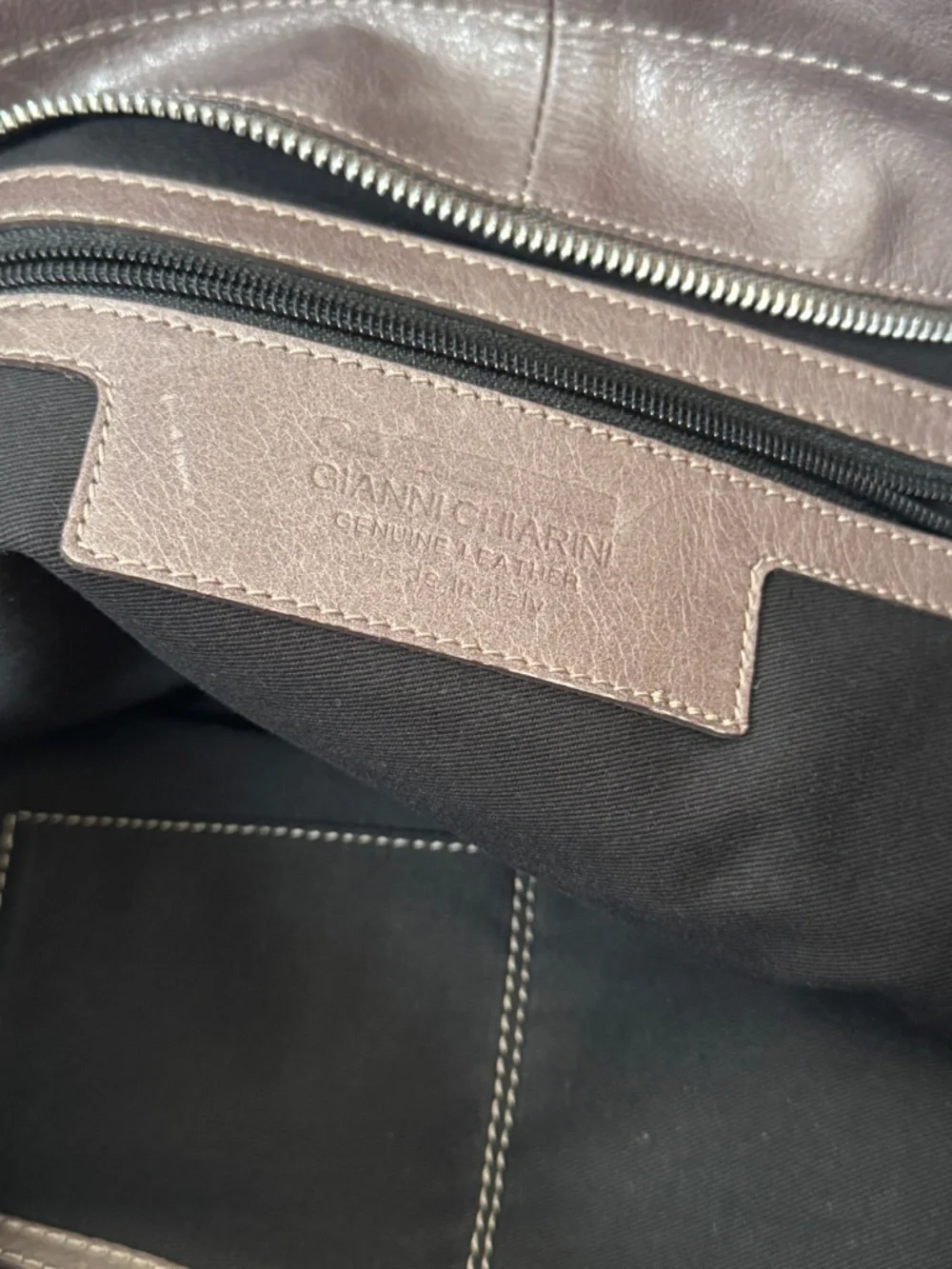 Gianni Chiarini genuine Italian leather gray hobo bag.